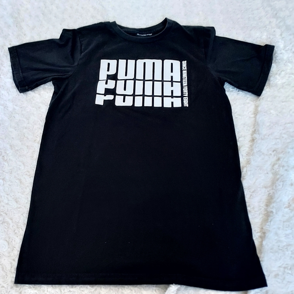 Puma Black Classic Graphic logo t-shirt youth Large Sporty Casual Everyday